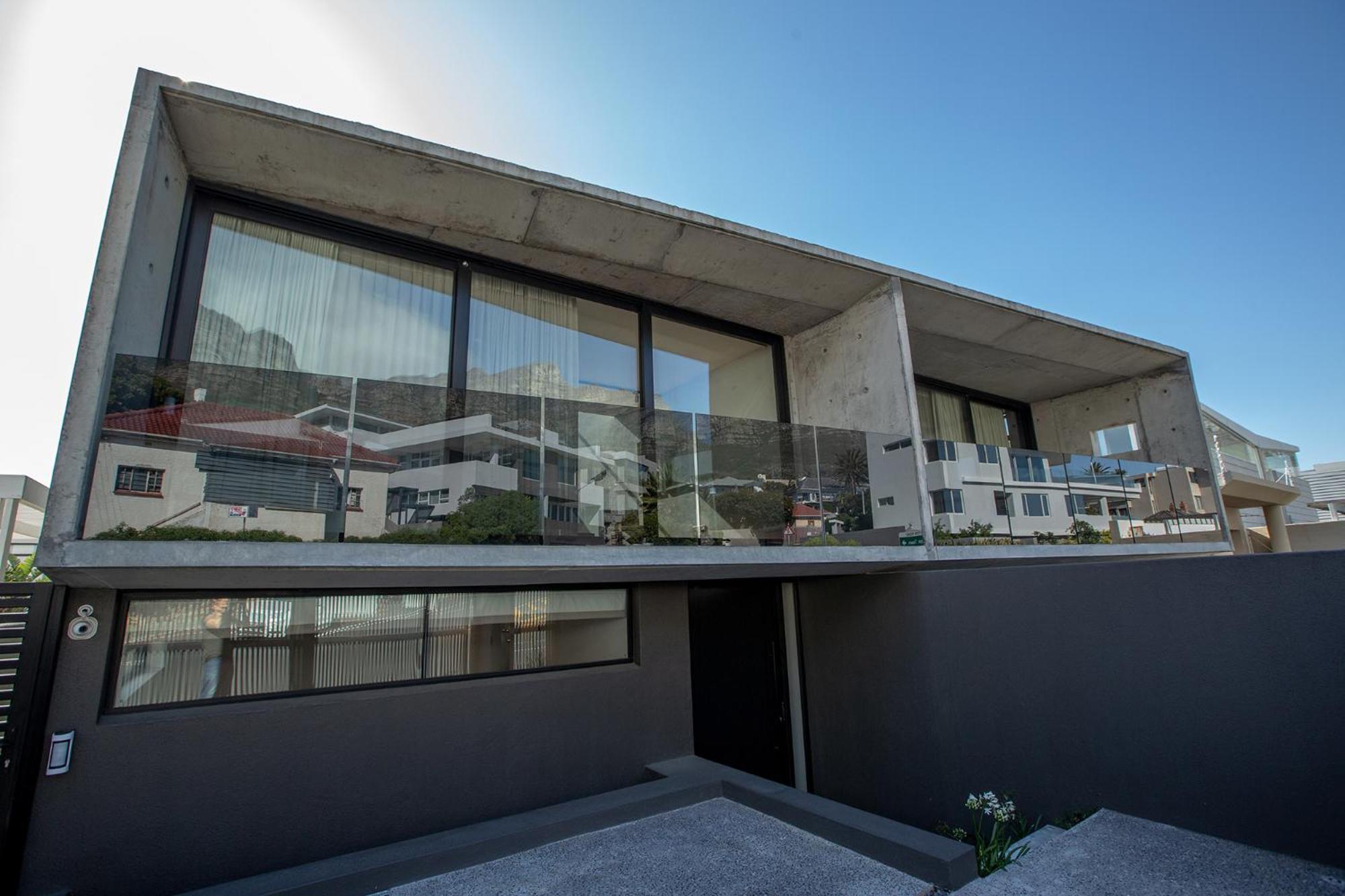 Bakoven - 50m Walk To Beach, Splash Pool, Views Holiday home