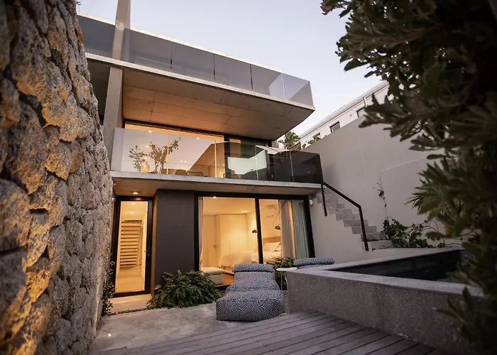 Villa Vita Bakoven - 50M Walk To Beach, Splash Pool, Views